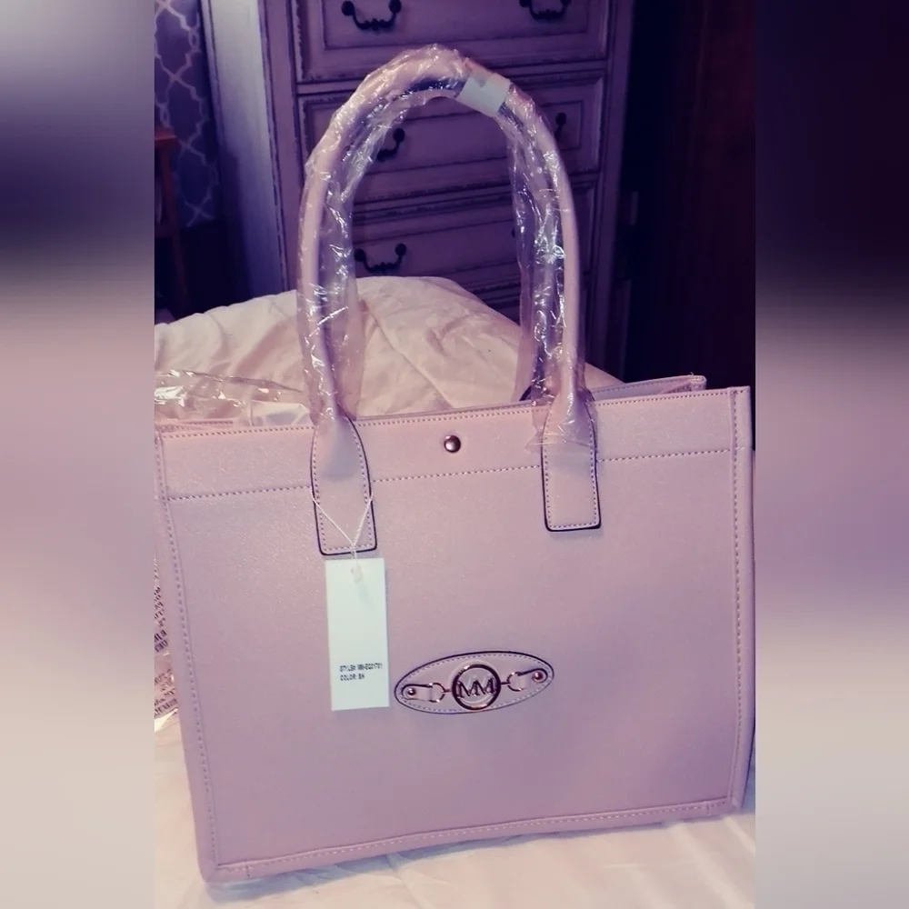 NWT MARILYN MONROE BLUSH PINK 15 INCHES BOOK TOTE